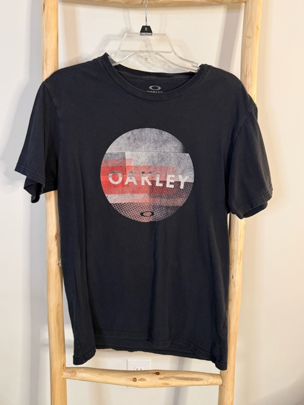 Oakley Black Short-Sleeve Tee with Red & White Logo Circle